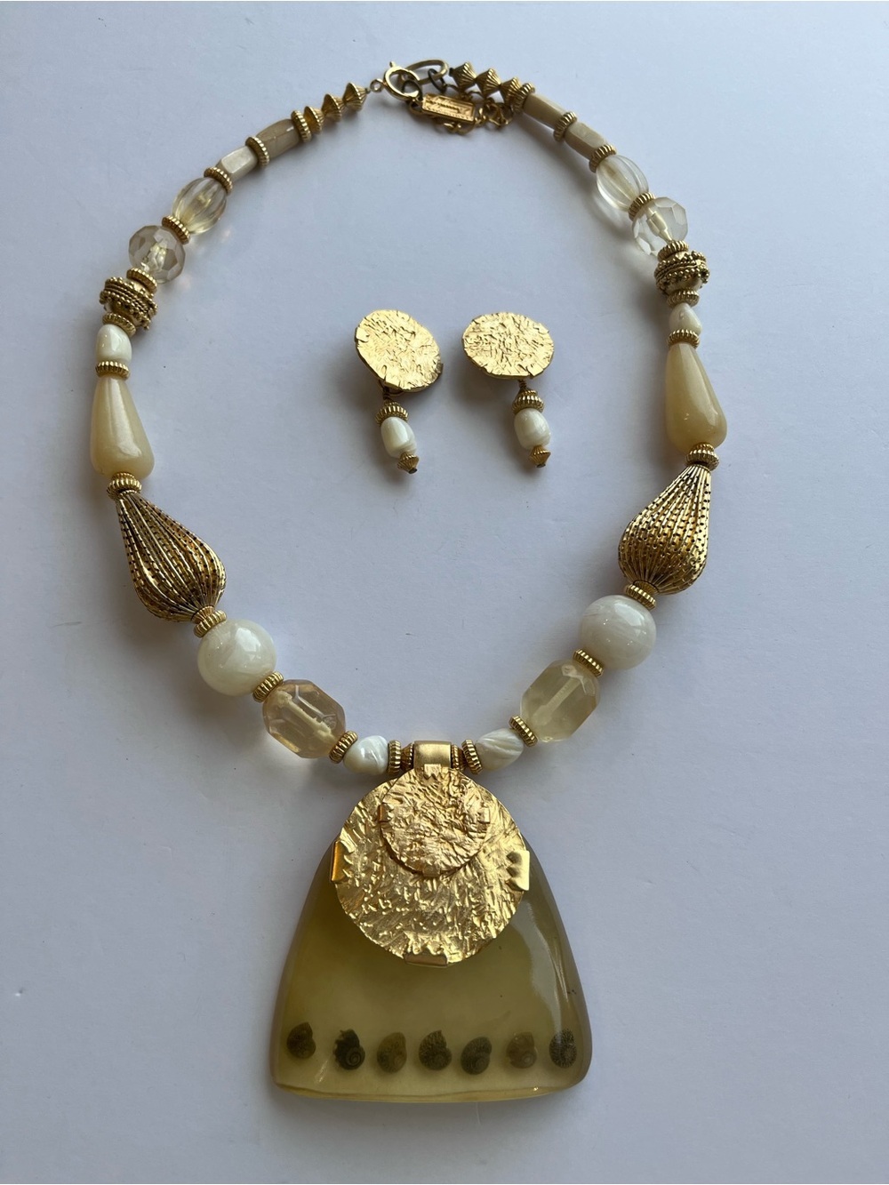 Vintage Anthony Alexander Set Gold Lucite Designer Chunky Statement Necklace